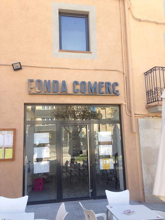 Apartaments Fonda Comerc Torroella De Montgri Bagian luar foto